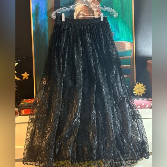 Principles Vintage Black Sheer Floral Lace Pleated Layered Skirt Made in Canada - Picture 2 of 14